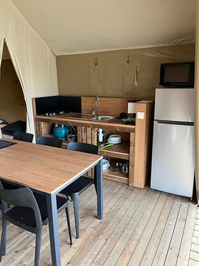Ucpa Eco Lodge Sene